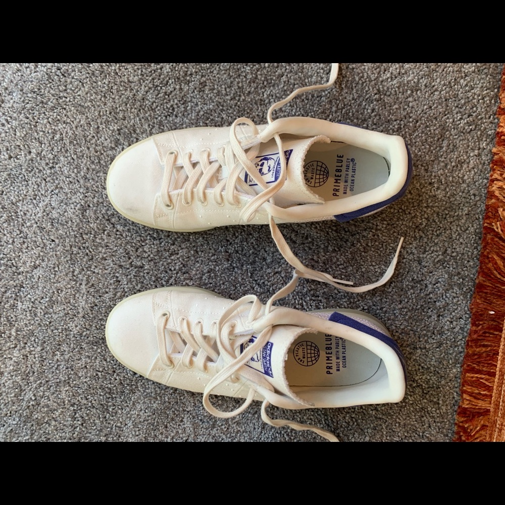 Men’s size 7 (women’s 8.5) Adidas Stan Smith sneakers - Picture 3 of 6